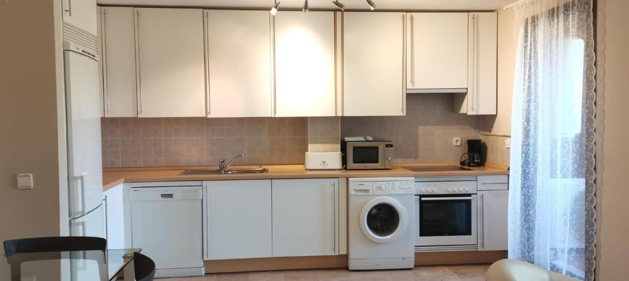 Apartamento Espacioso Muy Tranquilo Con Piscinas Y Jardines Cercano A La Playa Эстепона Экстерьер фото