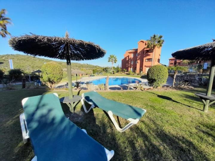 Apartamento Espacioso Muy Tranquilo Con Piscinas Y Jardines Cercano A La Playa Эстепона Экстерьер фото